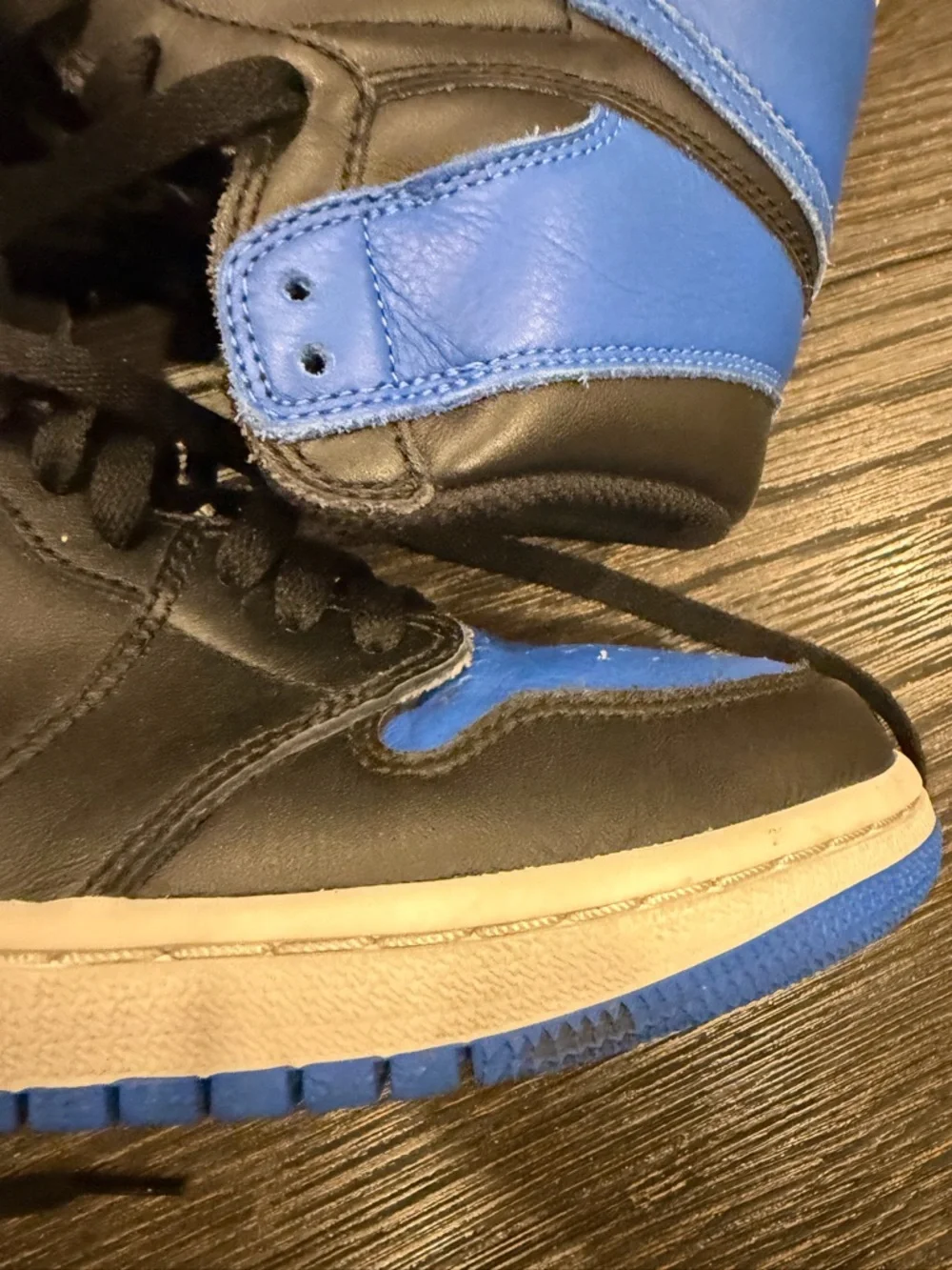 Jordan 1 Retro OG High Royal- men’s size 8.5 - Picture 3 of 11